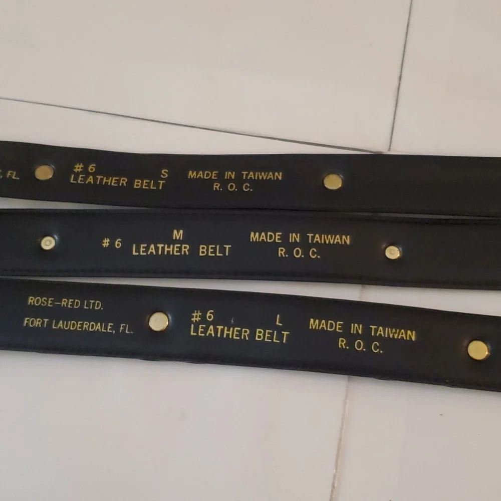 New without tags womens X black leather belt in size S, M & L